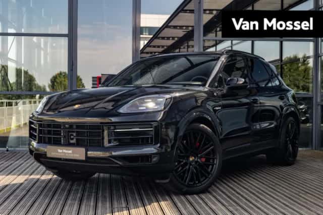 Porsche Cayenne (2025) thumbnail 1