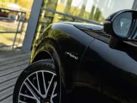Porsche Cayenne thumbnail 11