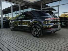 Porsche Cayenne (2025) thumbnail 7
