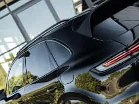 Porsche Cayenne thumbnail 9