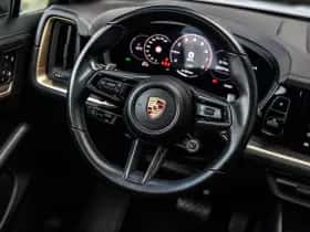 Porsche Cayenne thumbnail 50