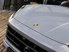 Porsche Cayenne thumbnail 54