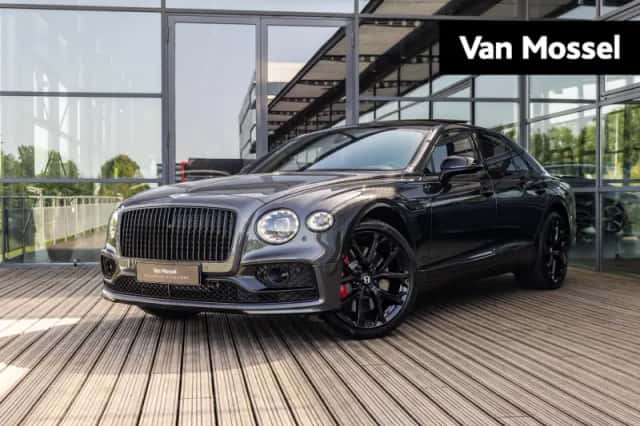 Bentley Flying Spur (2025) thumbnail 1