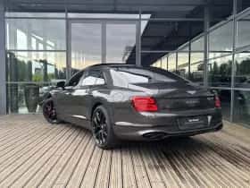 Bentley Flying Spur (2025) thumbnail 4
