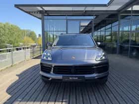 Porsche Cayenne thumbnail 2