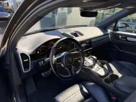 Porsche Cayenne thumbnail 13