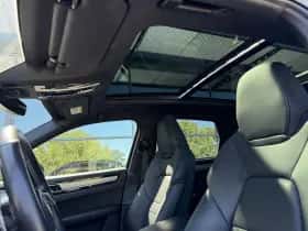 Porsche Cayenne thumbnail 16