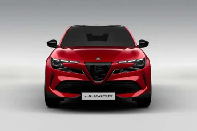 Alfa Romeo Junior (2025) thumbnail 6