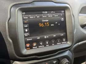 Jeep Renegade thumbnail 30