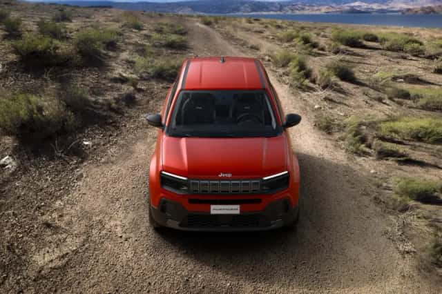 Jeep Avenger (2025) thumbnail 4
