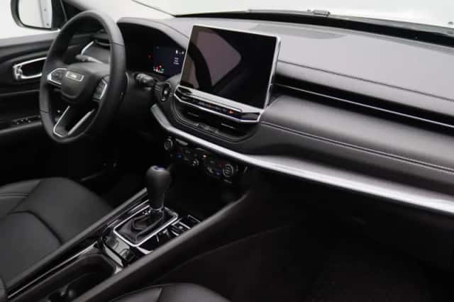 Jeep Compass (2023) thumbnail 5