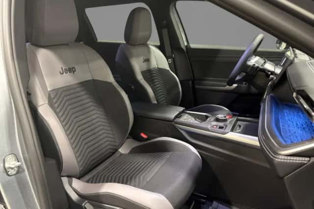 Jeep Compass (2026) thumbnail 6