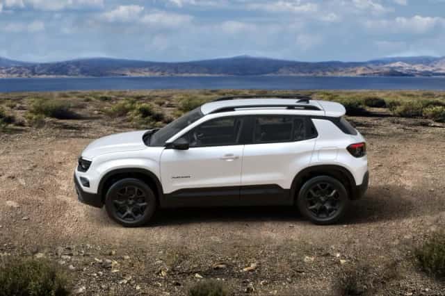 Jeep Avenger (2025) thumbnail 2