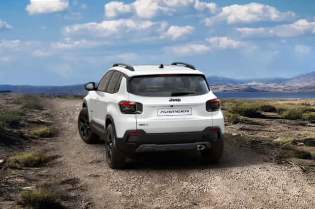 Jeep Avenger (2025) thumbnail 4