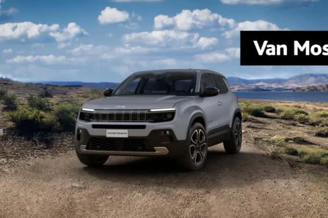 Jeep Avenger (2025) thumbnail 1