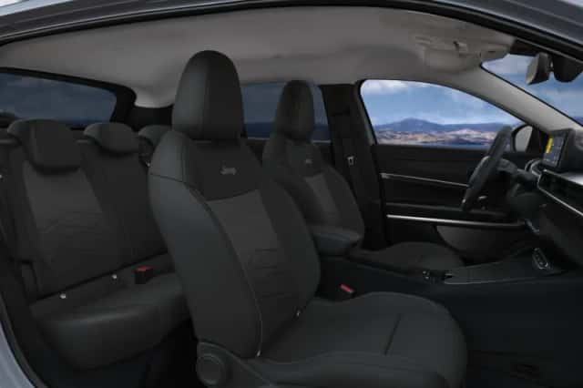Jeep Avenger (2025) thumbnail 6