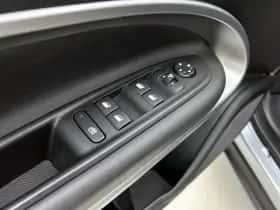Jeep Avenger thumbnail 21