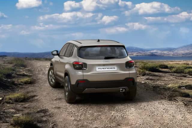 Jeep Avenger (2025) thumbnail 3