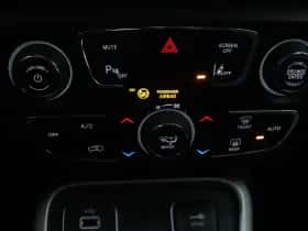Jeep Compass thumbnail 13