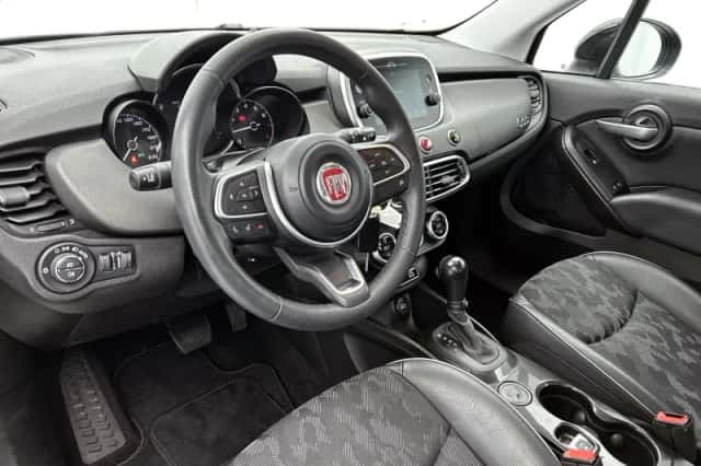 Fiat 500X (2022) thumbnail 3