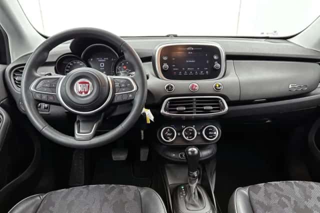Fiat 500X (2022) thumbnail 4