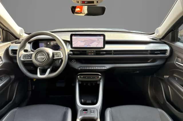Jeep Avenger (2025) thumbnail 4