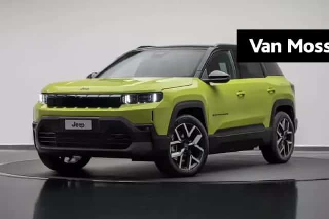 Jeep Compass (2025) thumbnail 1
