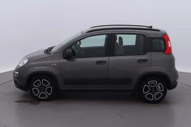 Fiat Panda (2022) thumbnail 6