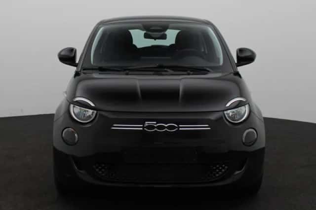 Fiat 500e (2025) thumbnail 3
