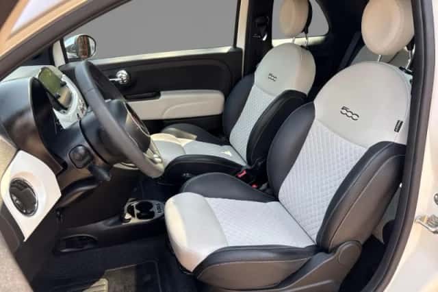 Fiat 500 (2022) thumbnail 2
