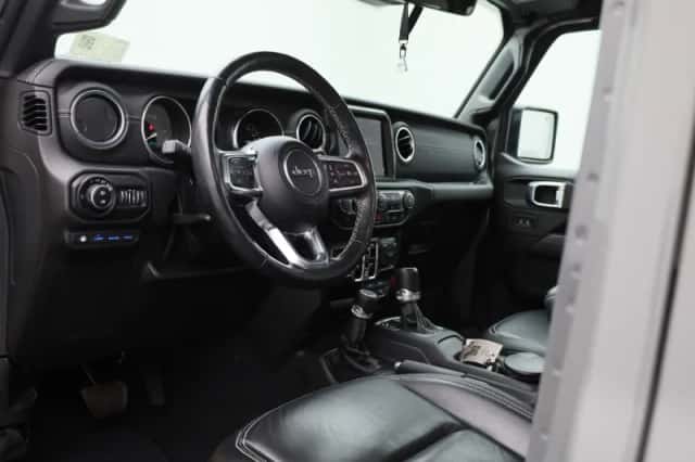 Jeep Wrangler (2022) thumbnail 3