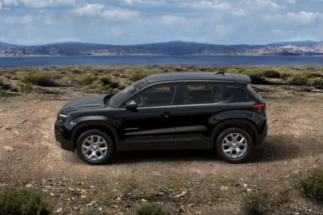 Jeep Avenger (2025) thumbnail 3