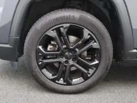 Jeep Compass thumbnail 24