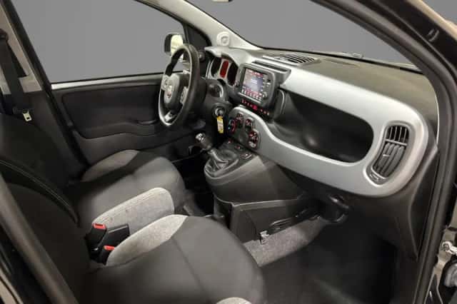 Fiat Panda (2022) thumbnail 5