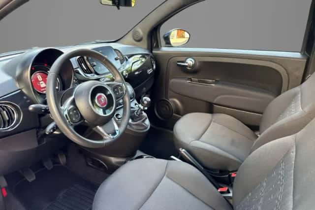 Fiat 500 (2023) thumbnail 3