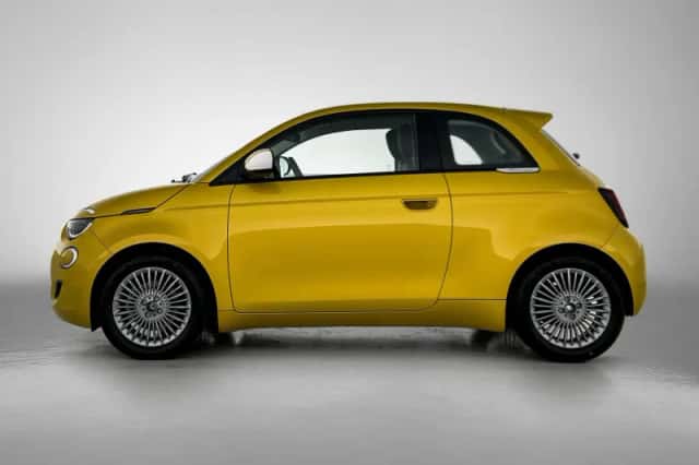 Fiat 500 (2026) thumbnail 2