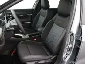 Jeep Avenger thumbnail 4