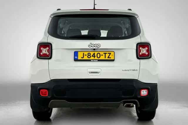 Jeep Renegade (2019) thumbnail 3