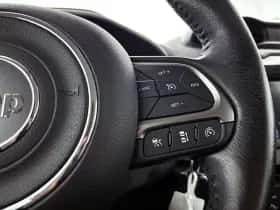 Jeep Renegade thumbnail 6