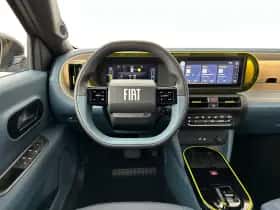Fiat Grande Panda thumbnail 2