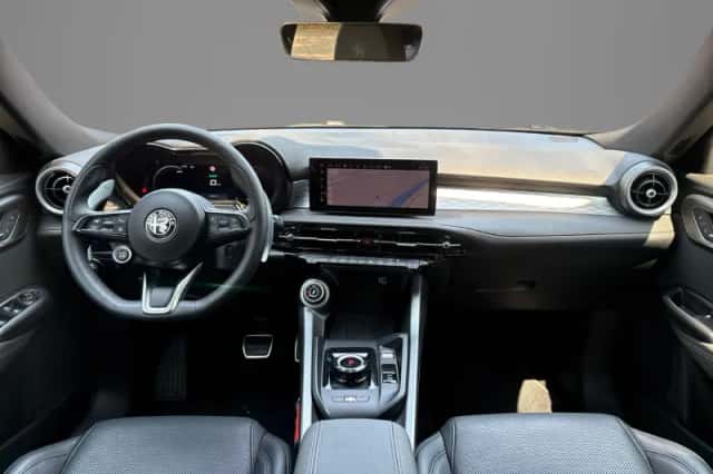 Alfa Romeo Tonale (2025) thumbnail 4