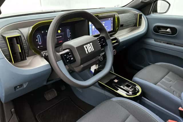 Fiat Grande Panda (2025) thumbnail 3