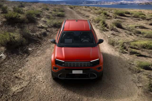 Jeep Avenger (2025) thumbnail 4