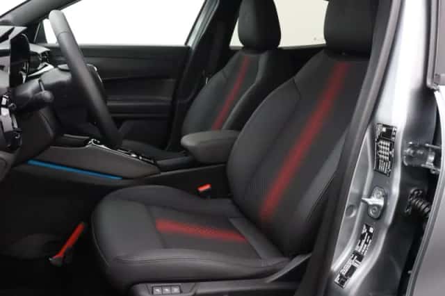Alfa Romeo Junior (2024) thumbnail 2