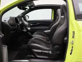 Abarth 500 C (2023) thumbnail 2