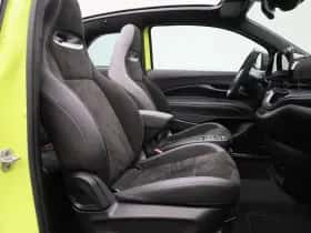 Abarth 500 C (2023) thumbnail 6