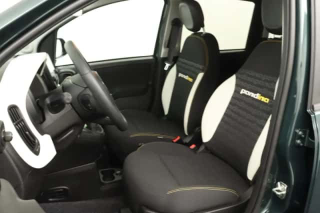 Fiat Panda (2025) thumbnail 2