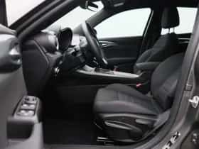 Alfa Romeo Tonale (2023) thumbnail 2