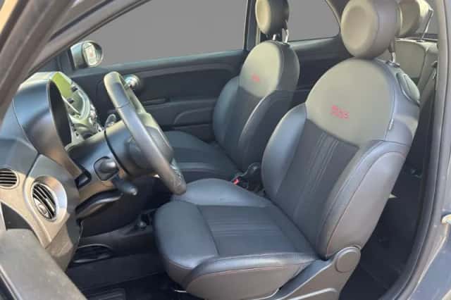 Fiat 500 (2022) thumbnail 2