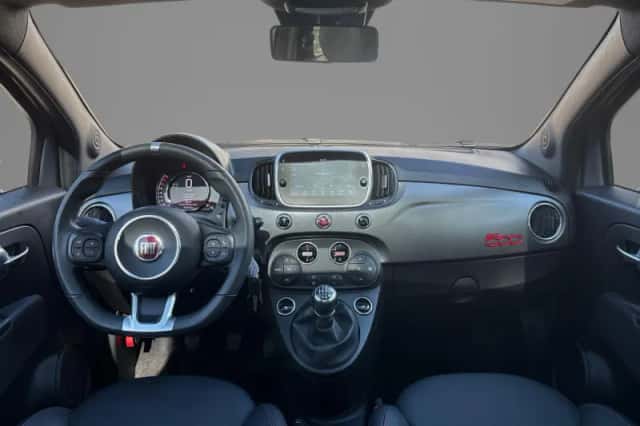 Fiat 500 (2022) thumbnail 4